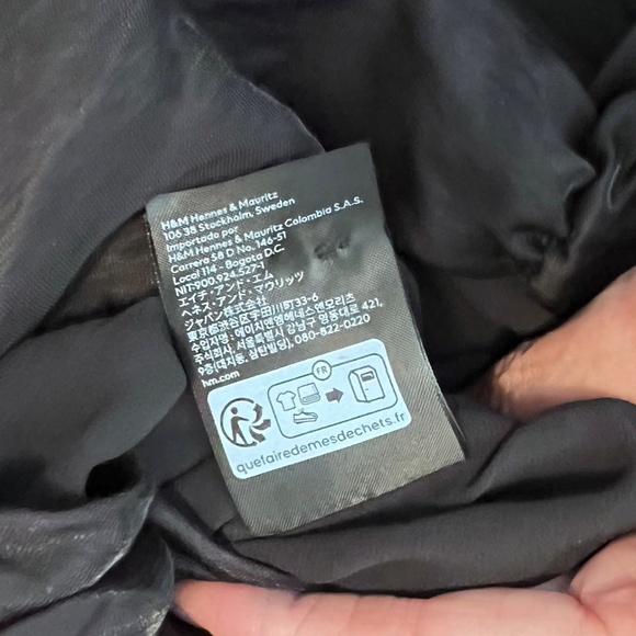 H&M Black Poof Sleeve Ruched Front, Back Sleeve Full Zip back Goth Romantic XL - Picture 10 of 12